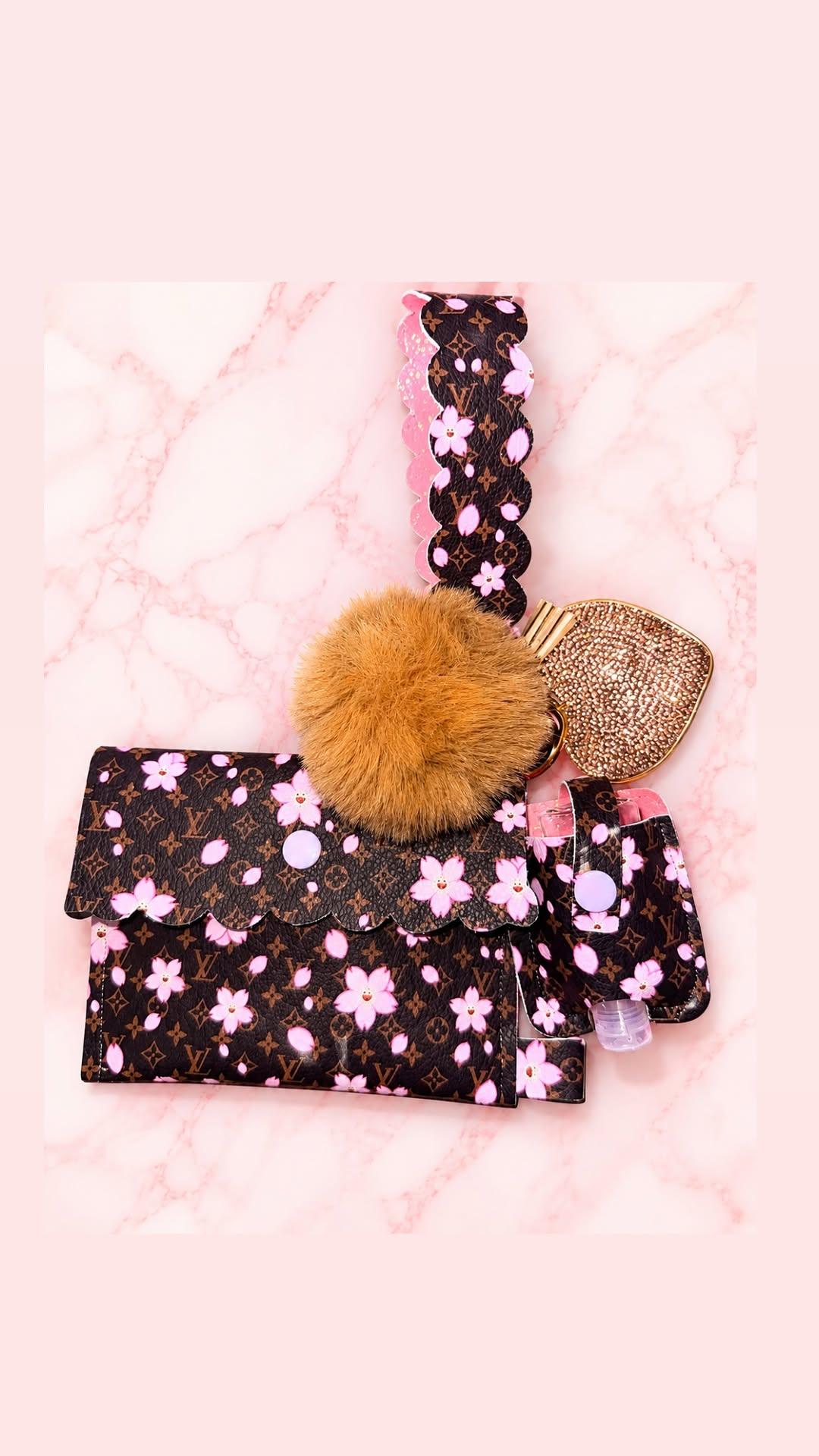 Wristlet wallet set
